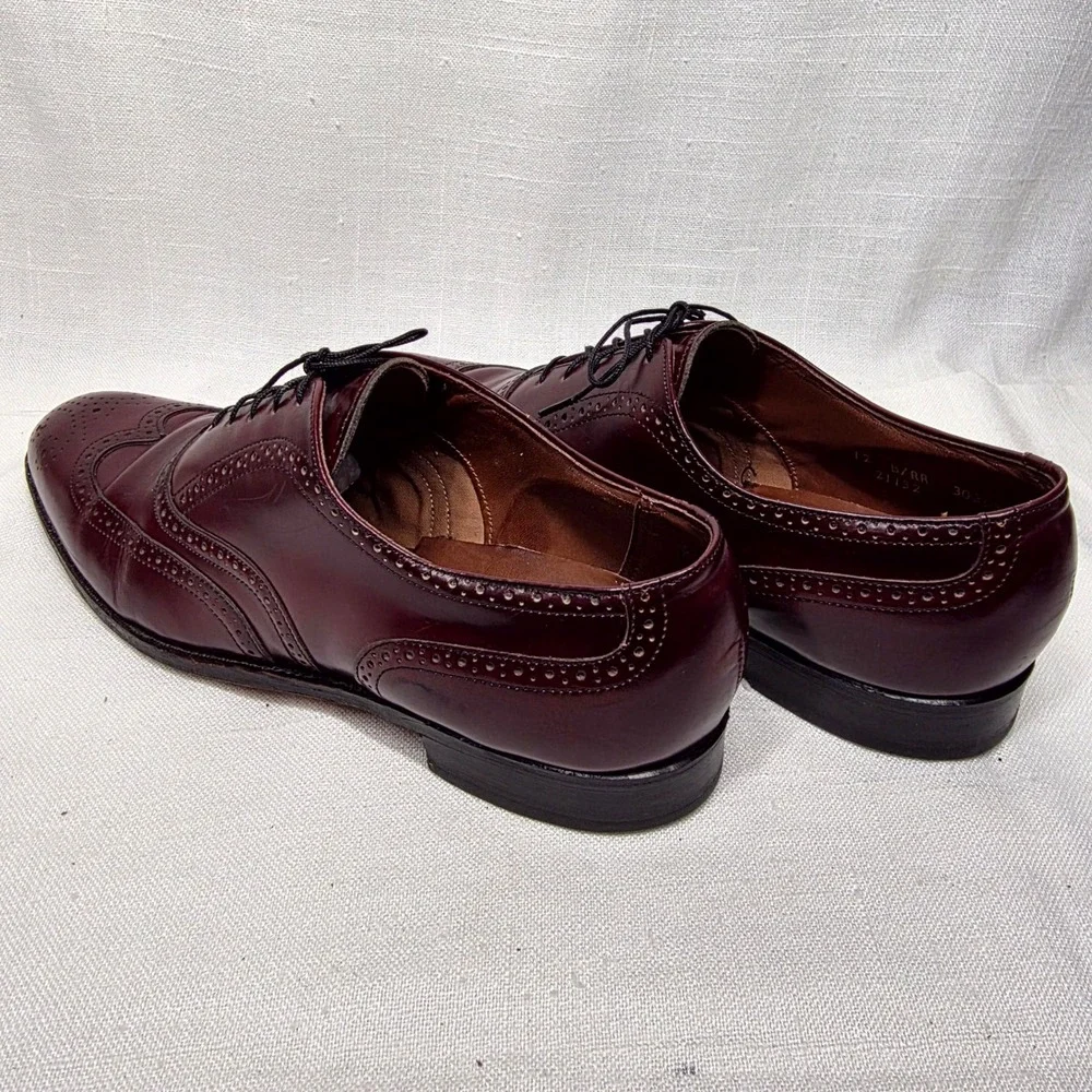 Bostonian Men's Merlot Leather Wingtip Lace-Up Oxfords